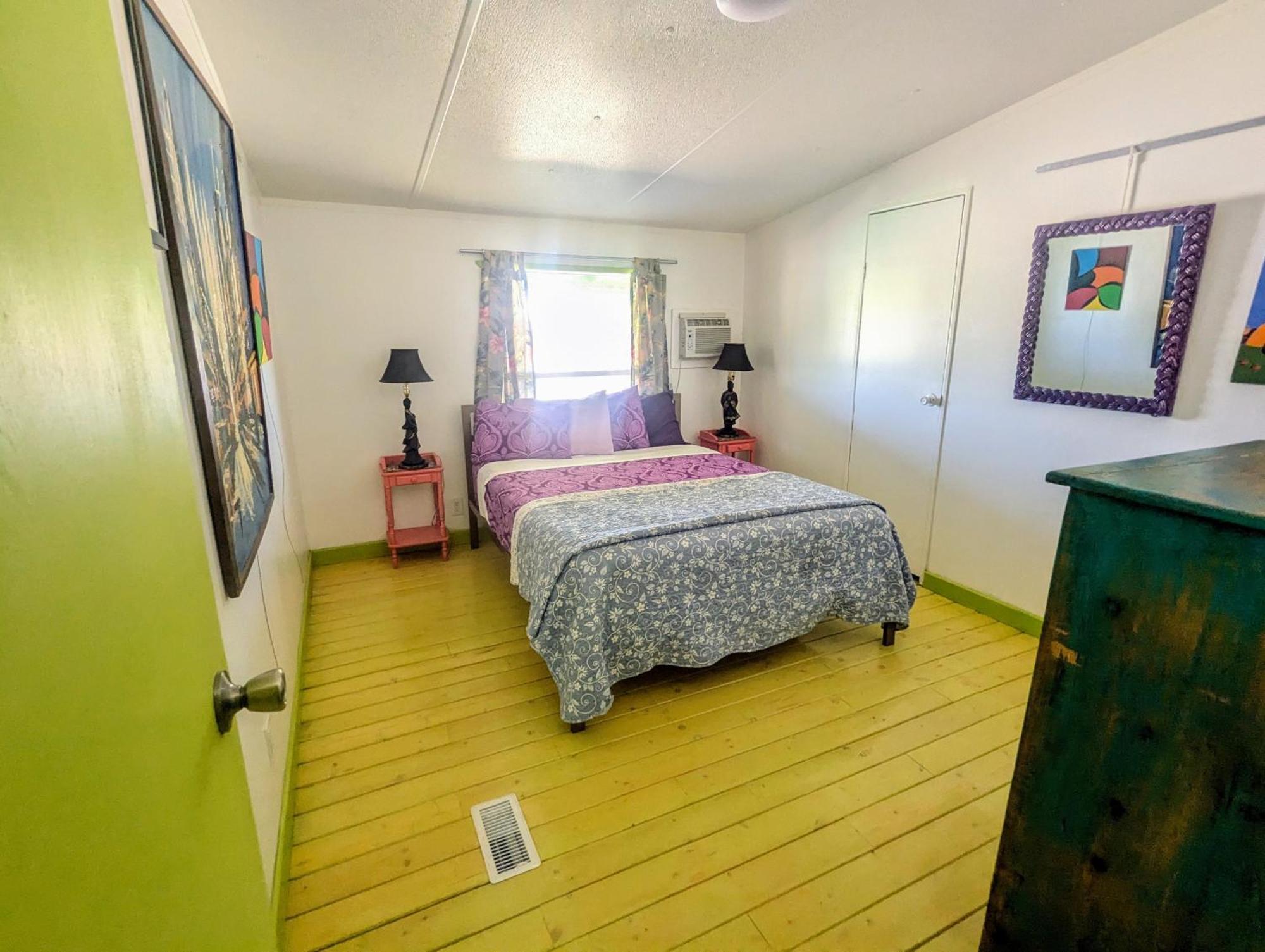 Pelican Spa Truth or Consequences Quarto foto